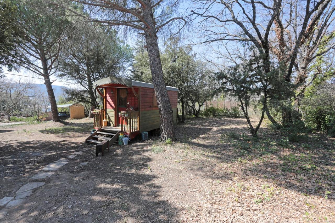 Vila Luberon Des Artistes 2 Apt Exteriér fotografie